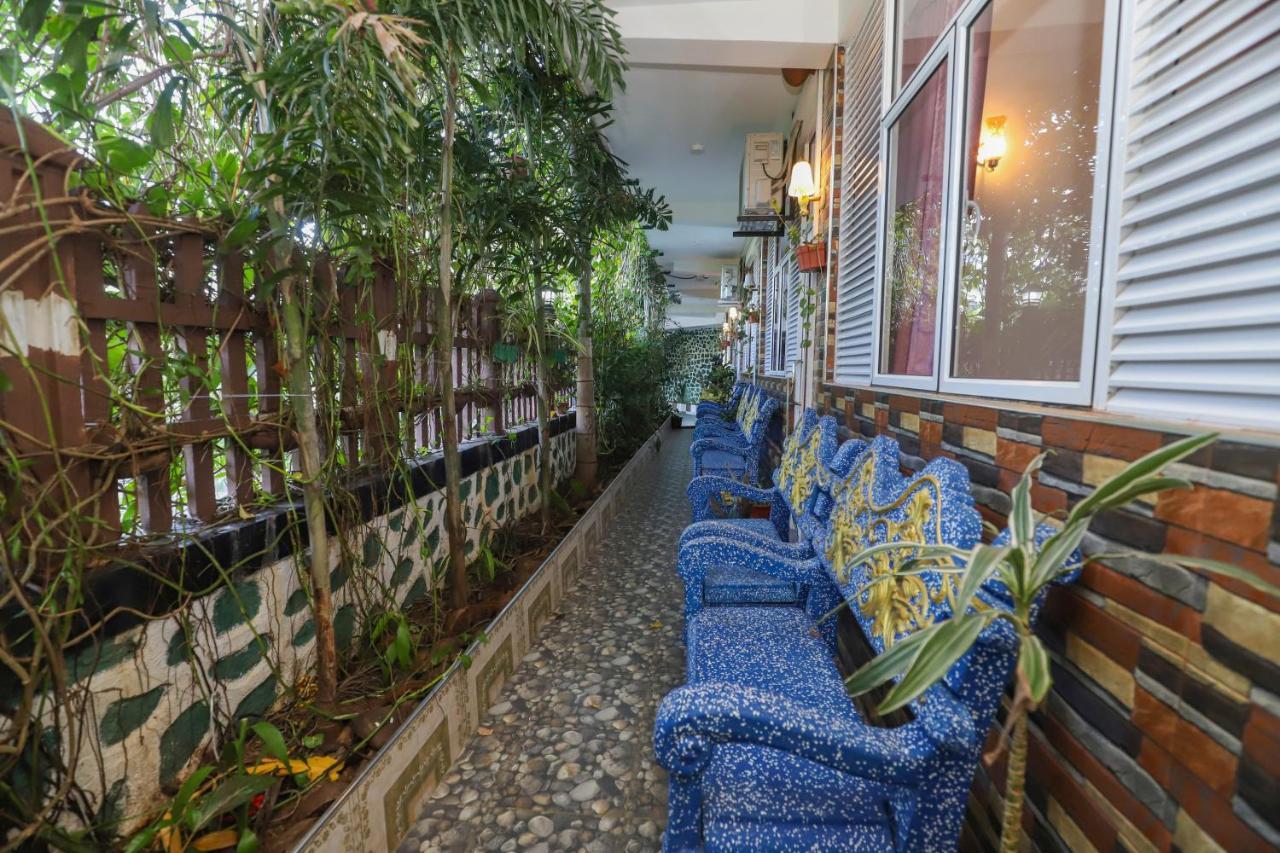 Delight Reich Hotel Peradeniya Exterior photo