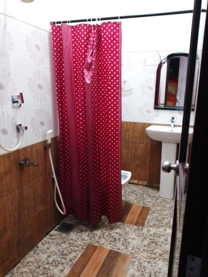 Delight Reich Hotel Peradeniya Room photo