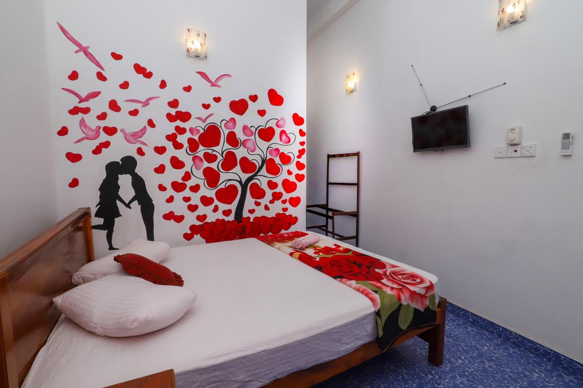 Delight Reich Hotel Peradeniya Room photo